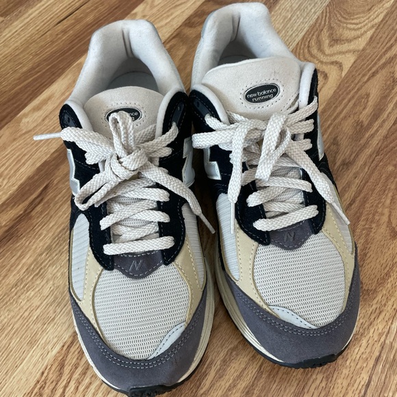 EUC NEW BALANCE 2002r - Picture 4 of 8